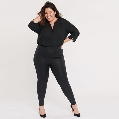 Pull-On Skinny Legging Pants In Plus Size - Jet Black