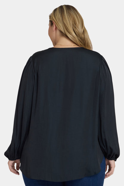 Elsie Blouse In Plus Size - Black