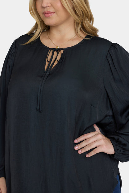 Elsie Blouse In Plus Size - Black