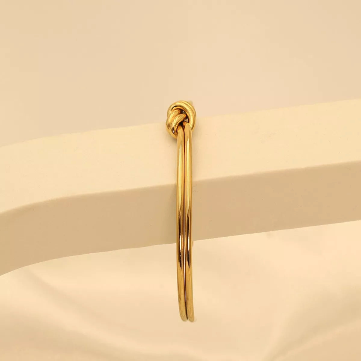 18K Gold-Plated Knot Open Bracelet