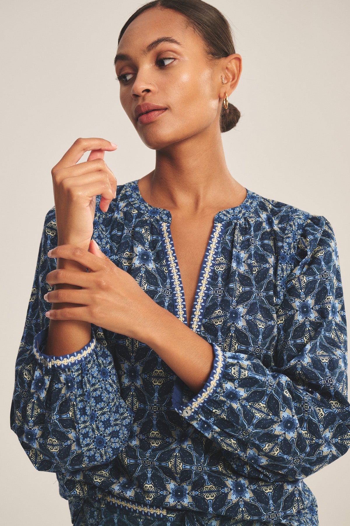 CLAUDIE TOP