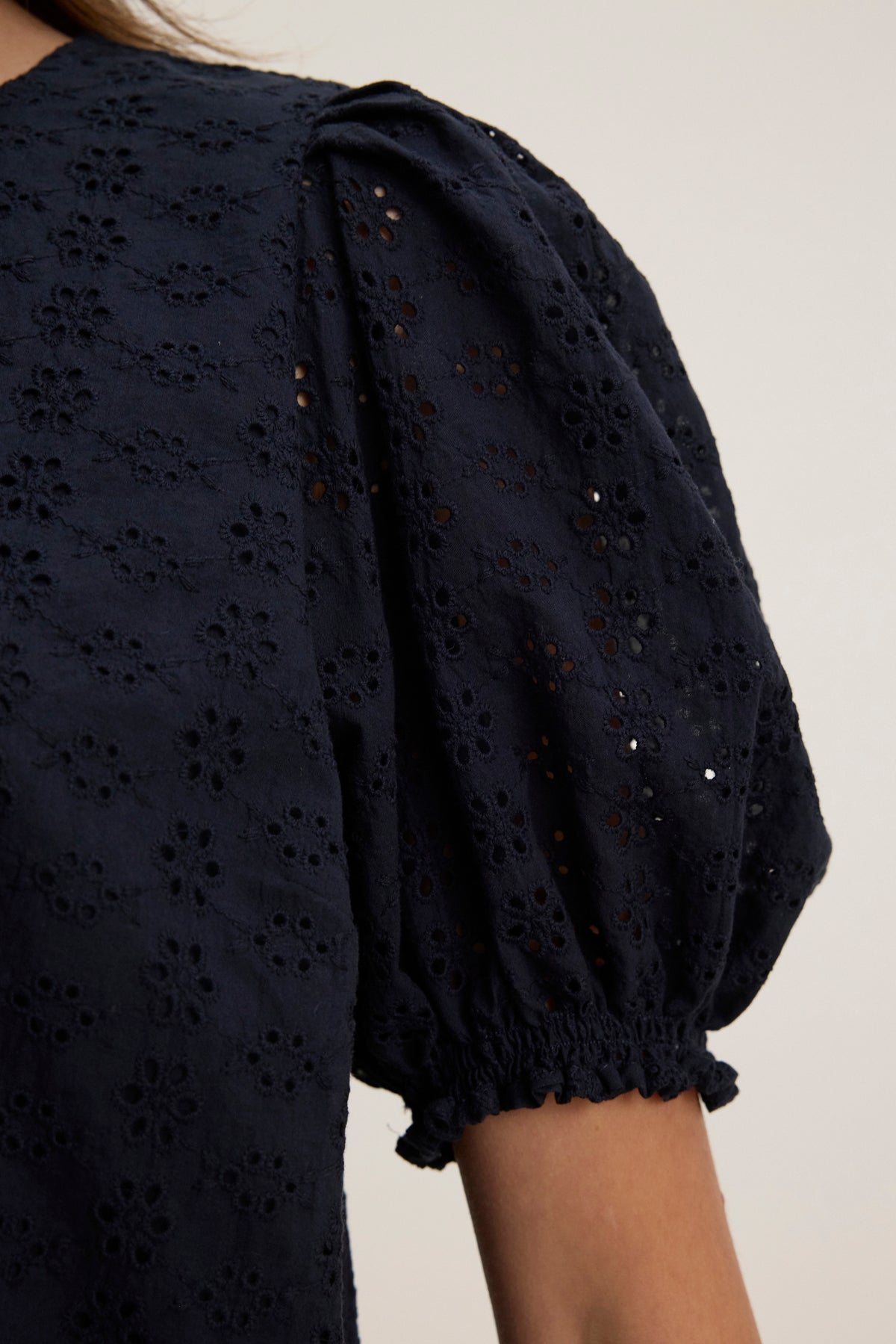 DALYN EYELET TOP