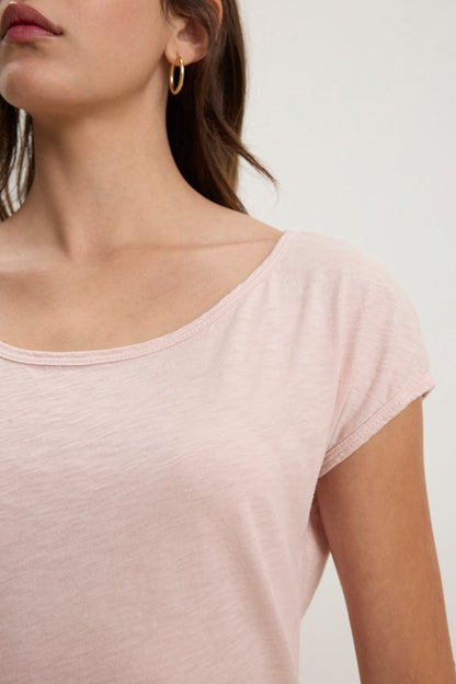 VIVIENNE TEE