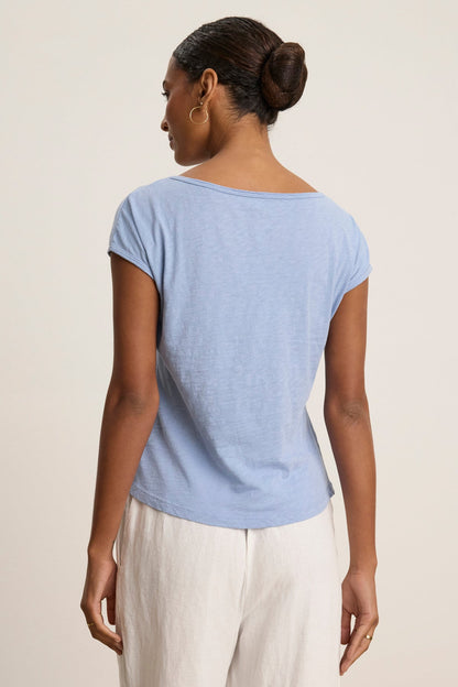 VIVIENNE TEE