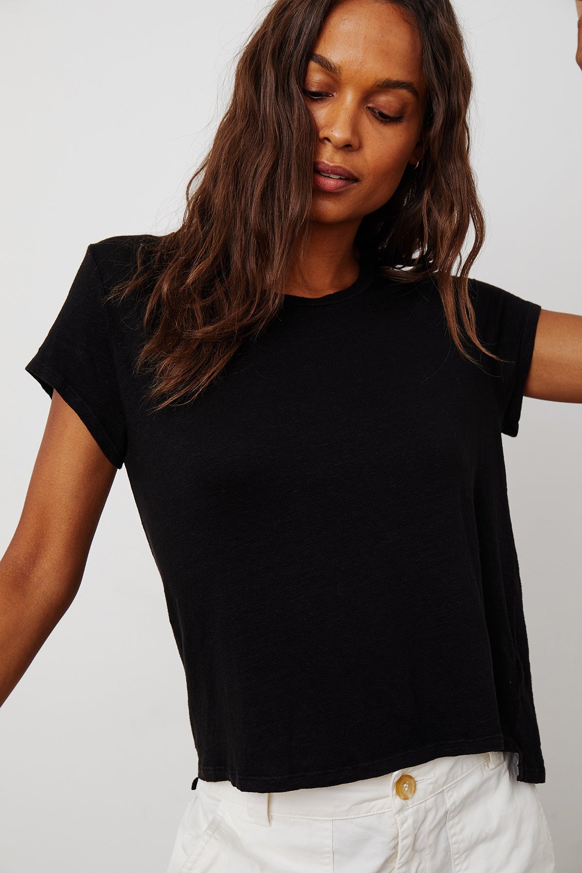 CASEY SHORT SLEEVE CREW NECK TEE