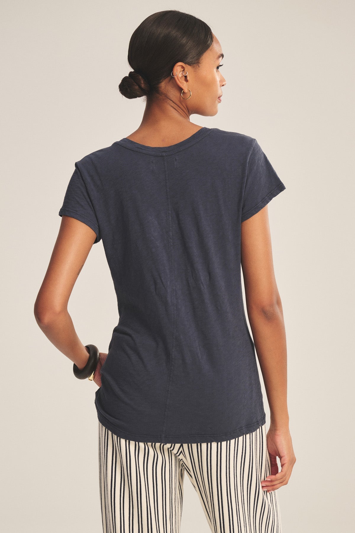 ODELIA TEE