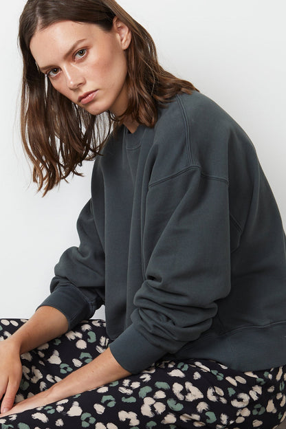NELLA OVERSIZED SWEATSHIRT
