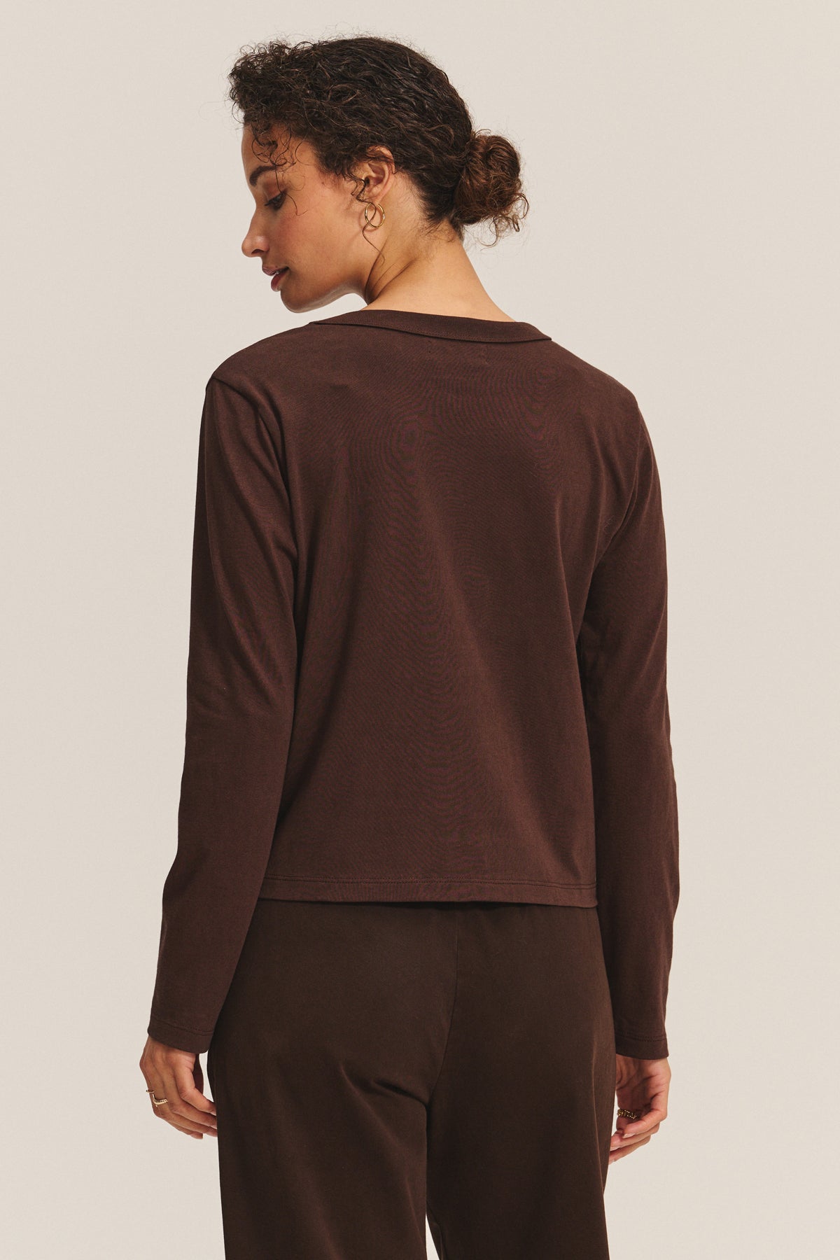 SUSANNA TEE