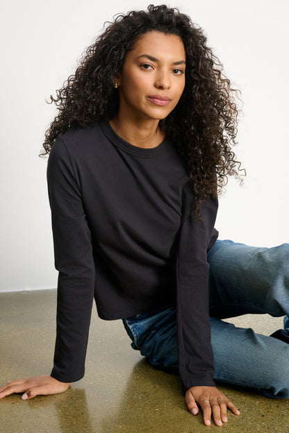 SUSANNA TEE