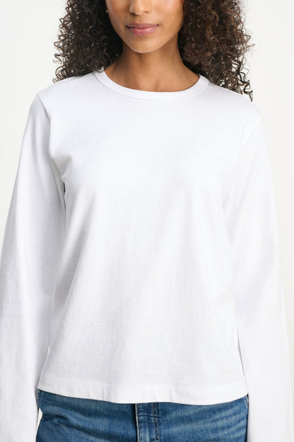 VEE TEE