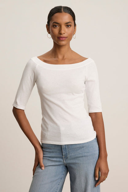 LUCILLE TEE