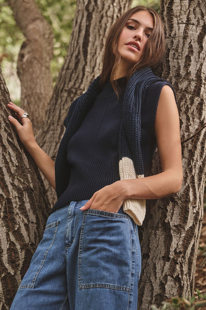 ELECTRA SWEATER VEST
