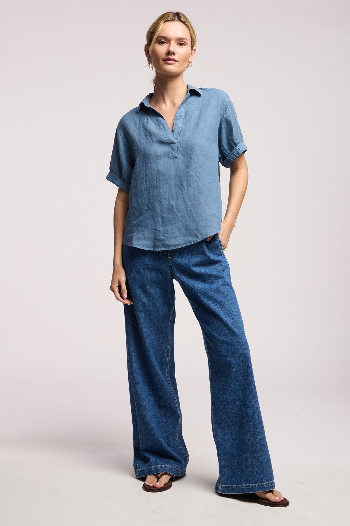 VIVICA LINEN TOP